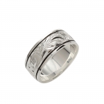 8mm Scroll Black Border Rings