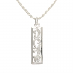 See Through Scrolling Vertical Pendant