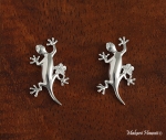 Gecko w/ F Earrings One Tone