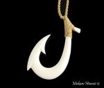 Hand Crafted Real Bone Hawaiian Fish Hook(Makau) Necklace(L)